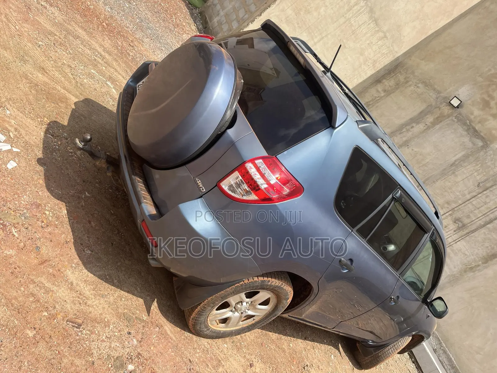 Toyota RAV4 2.5 2012 Blue