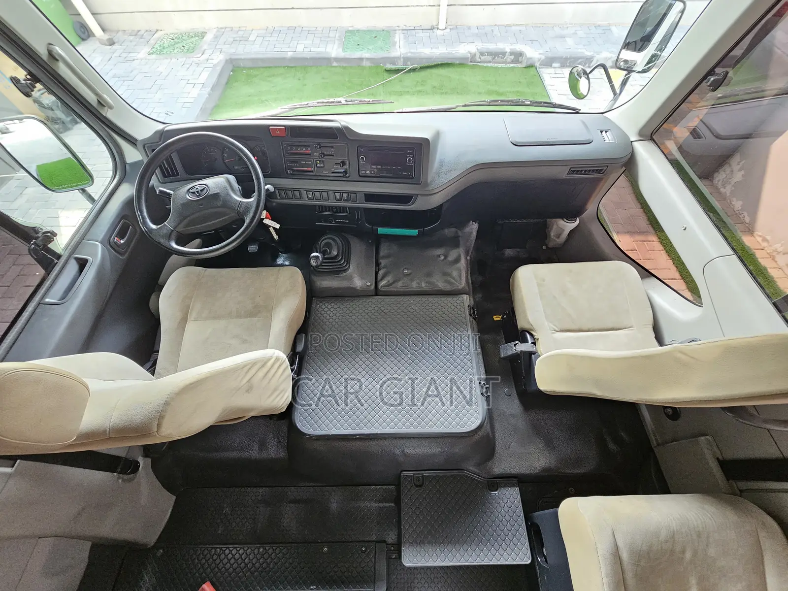 Toyota Coaster 2019 White