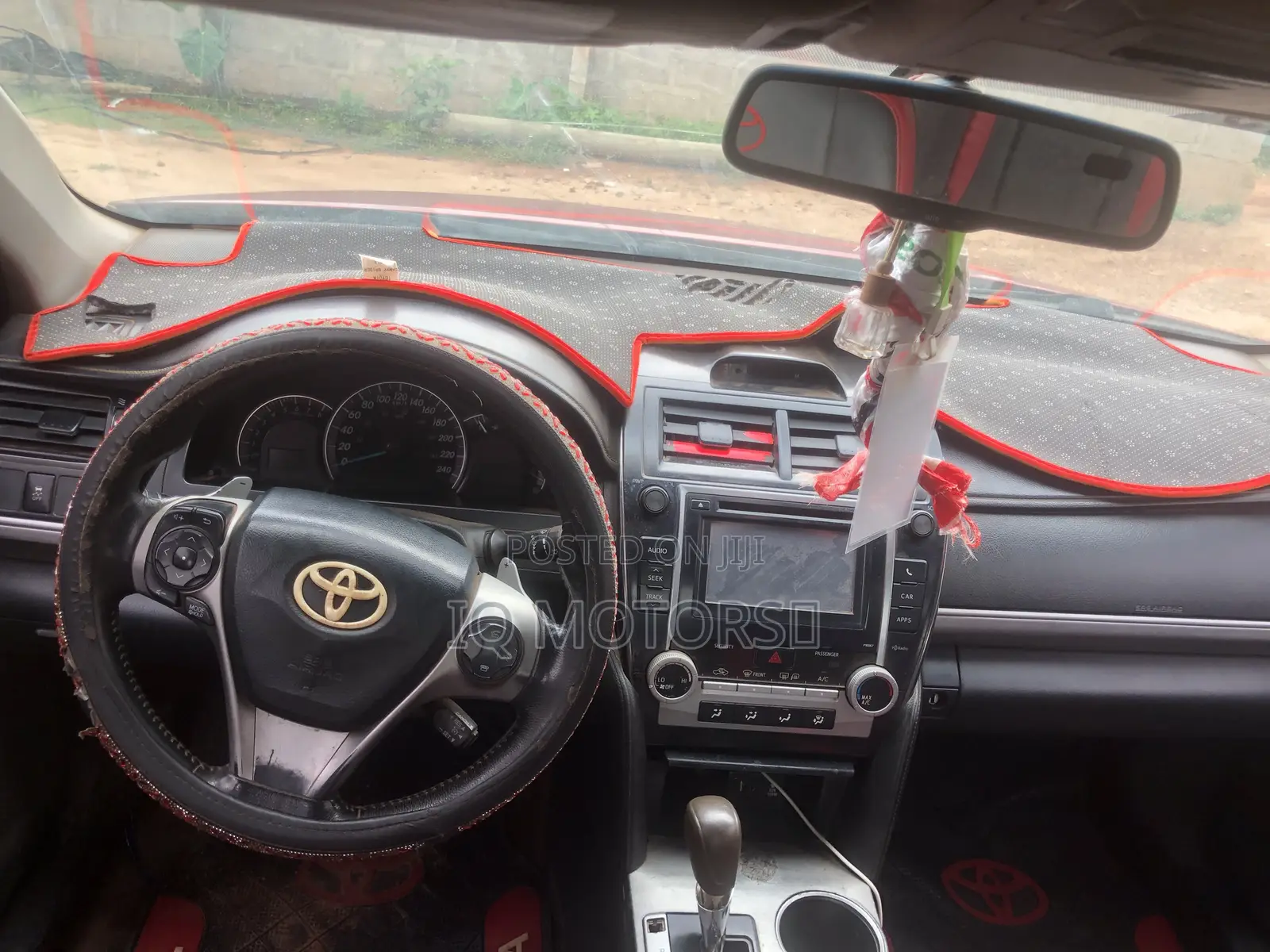 Toyota Camry SE 4dr Sedan (2.5L 4cyl 6A) 2012 Red