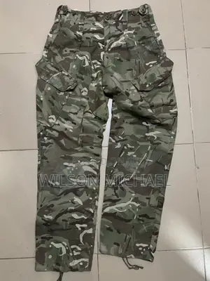 Cargo Pants , Jeans , Jerseys Sportswear