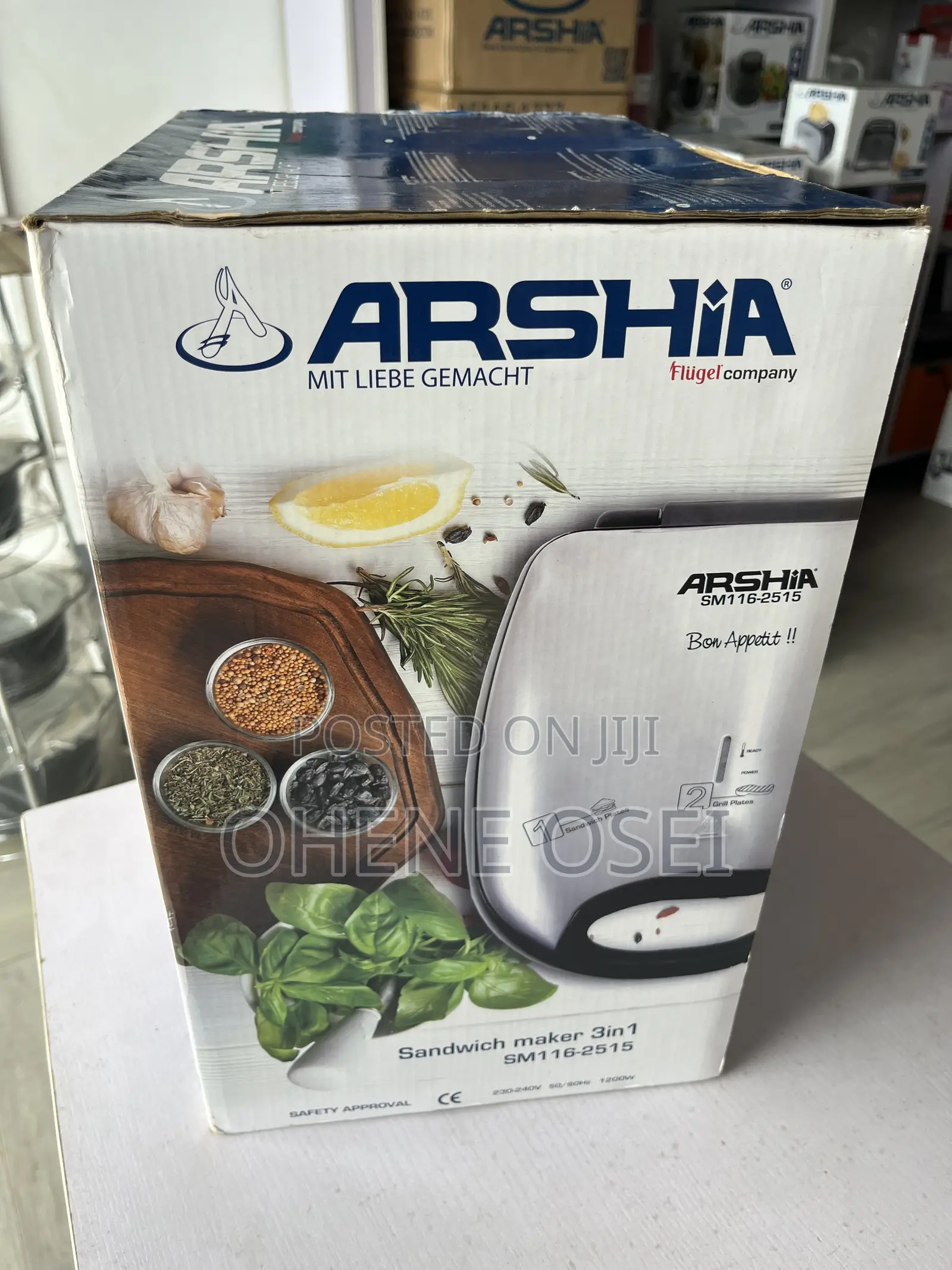 Arshia 3-in-1 Sandwich and Waffle Maker (1200w) – Non-Stick, 4 Slice