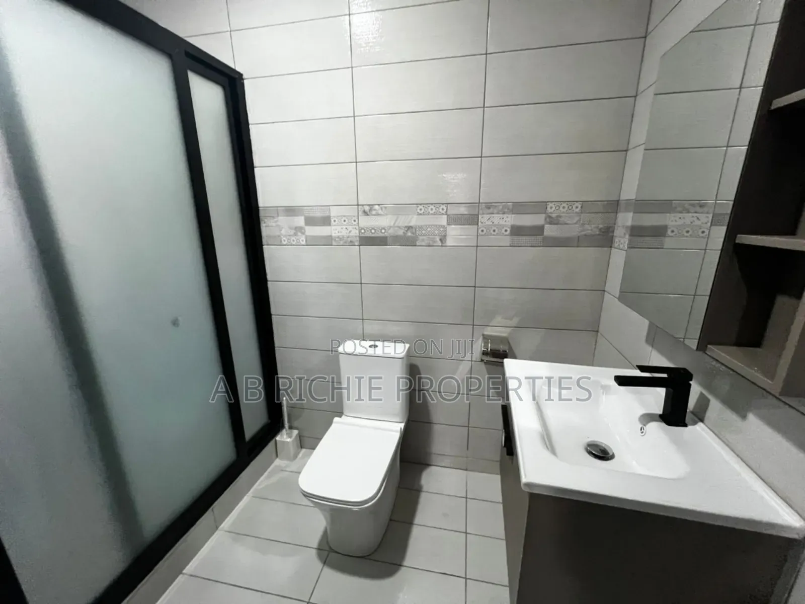 3bdrm Bungalow in Ab Richie Properties, Neoplan for rent