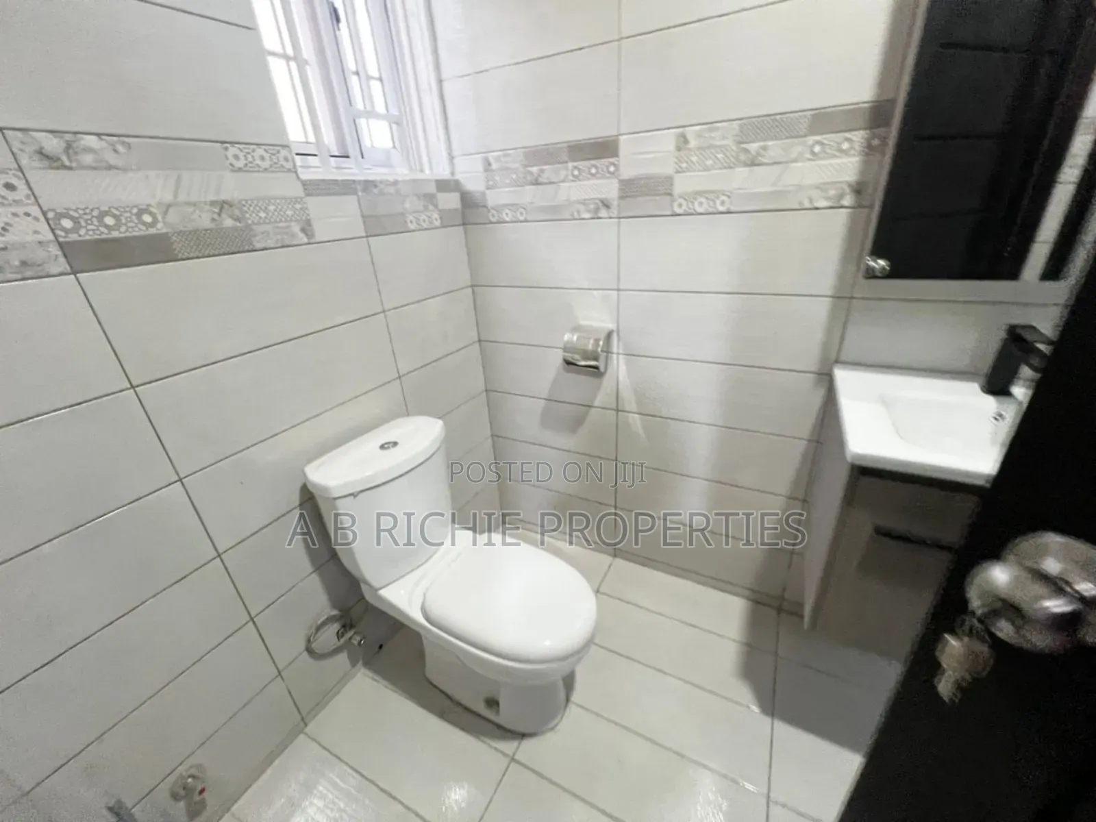 3bdrm Bungalow in Ab Richie Properties, Neoplan for rent