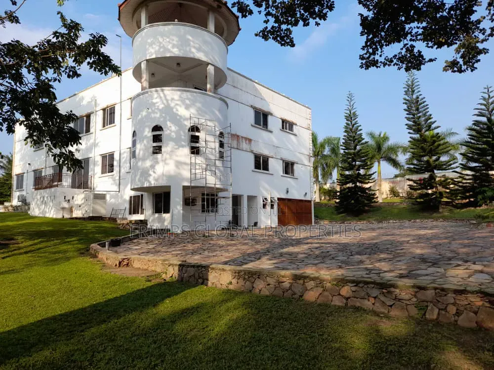Furnished 5bdrm Mansion in Aburi for sale