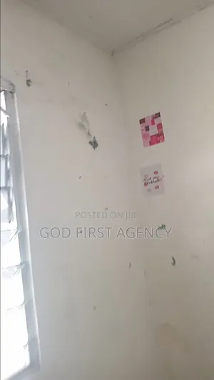 1bdrm Apartment in Tabora, Nyanmekye for rent