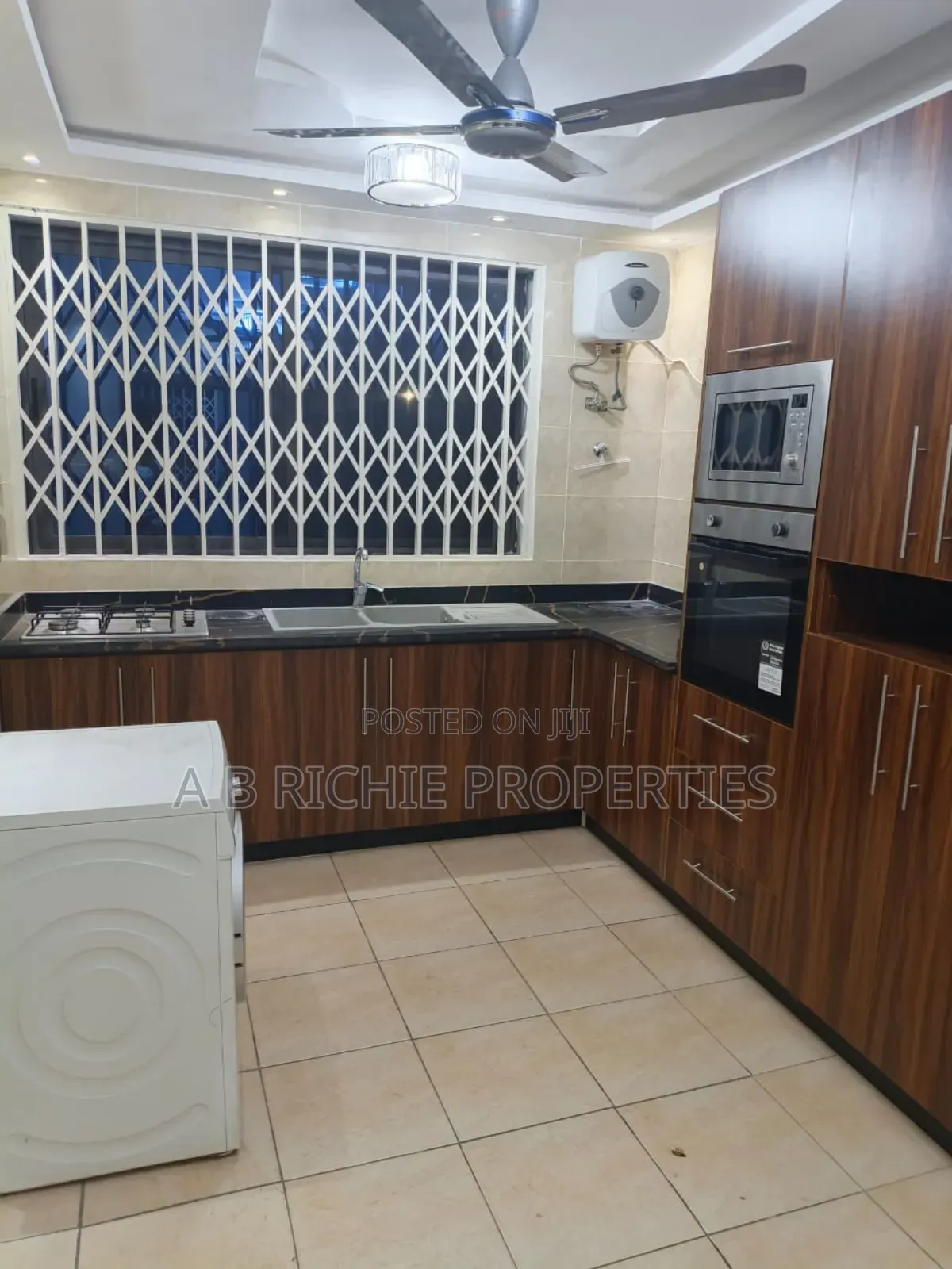 3bdrm Townhouse / Terrace in Ab Richie Properties, Papaye for rent