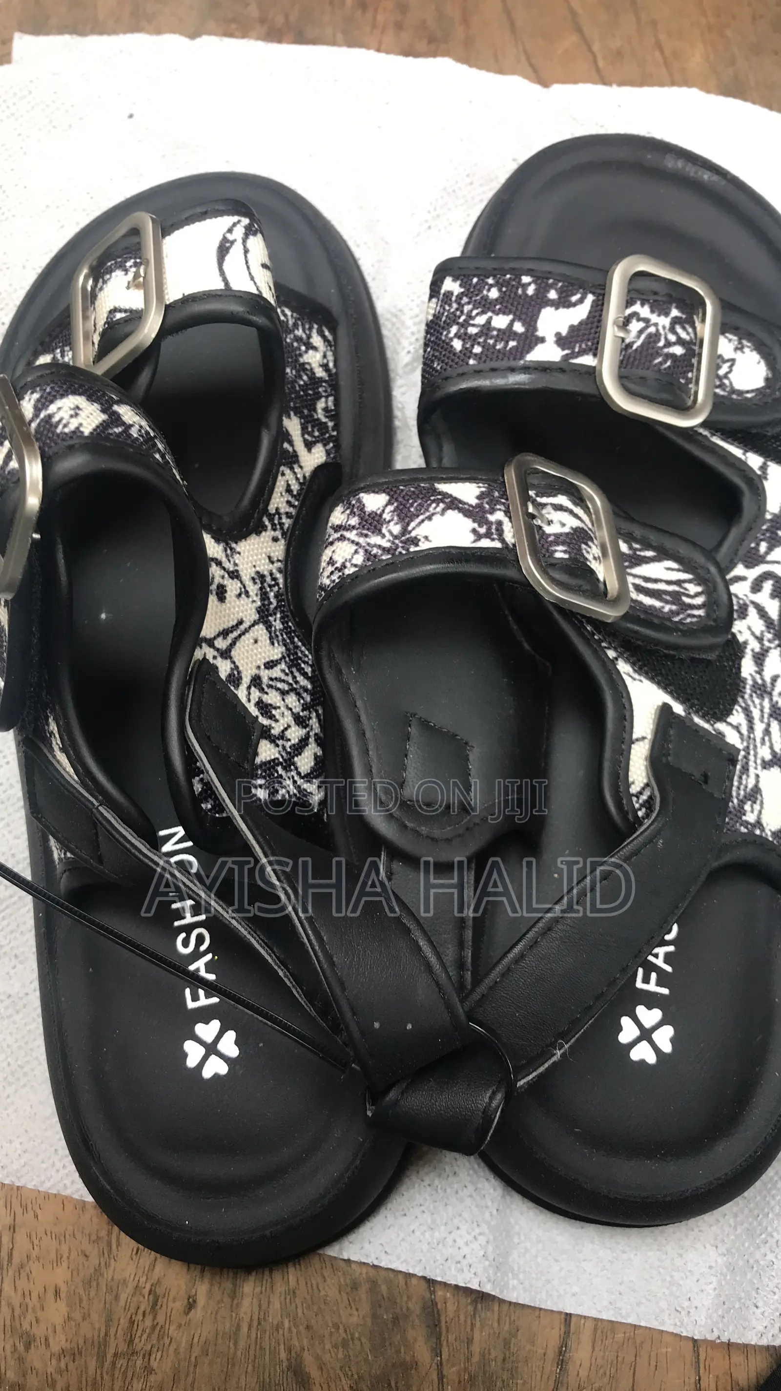 Children Shoes and Sandalsw