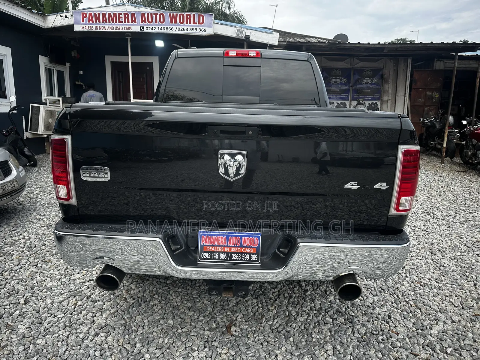 Dodge RAM 1500 5.7 Petrol AWD 2018 Black
