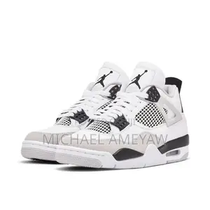 Jordan 4 Retro