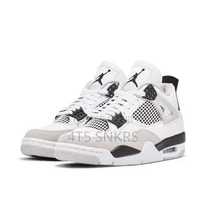 Jordan 4 Retro
