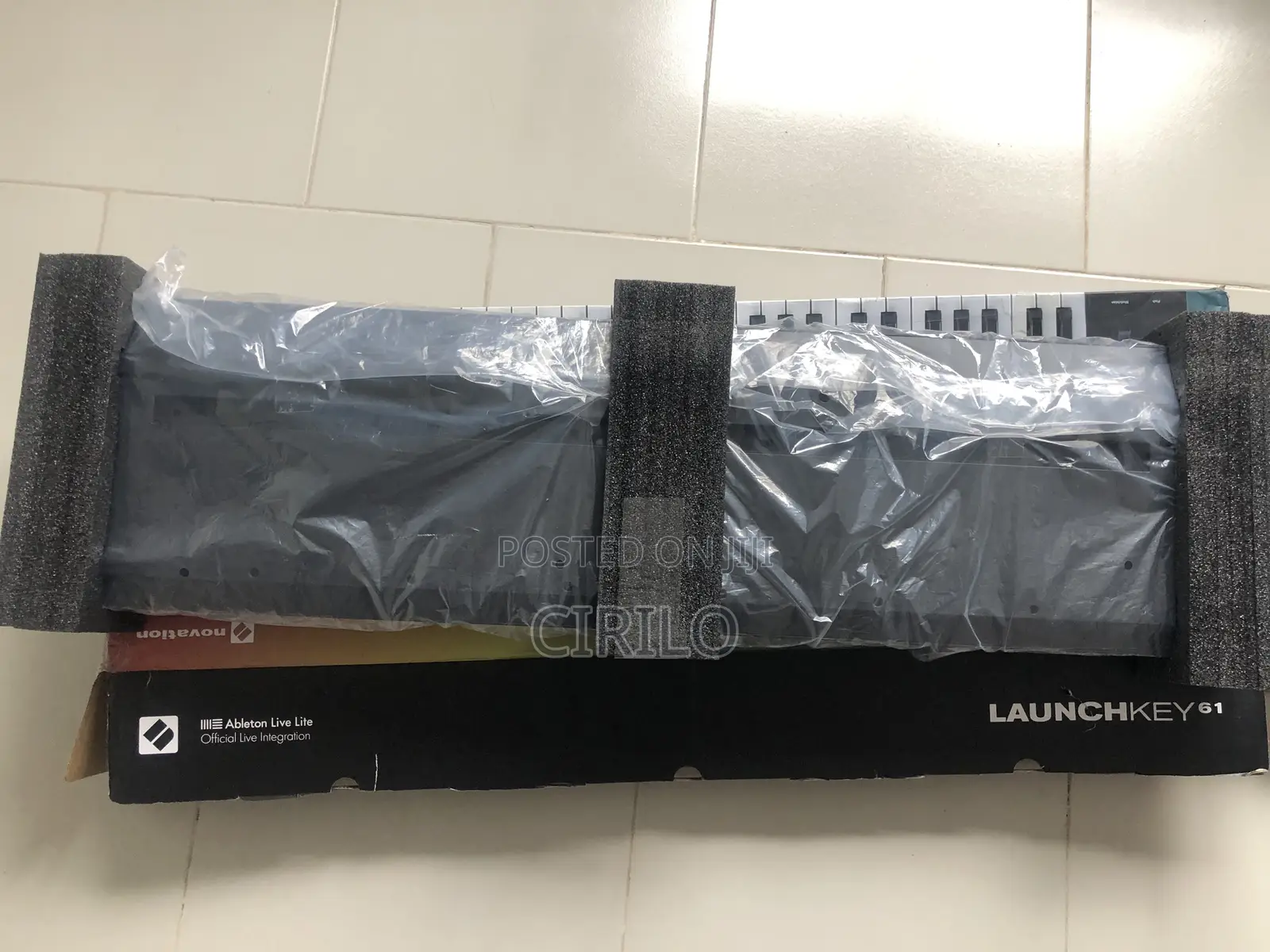 Novation Launchkey 61 Mk3 Midi Keyboard [Unregistered Serial Key]