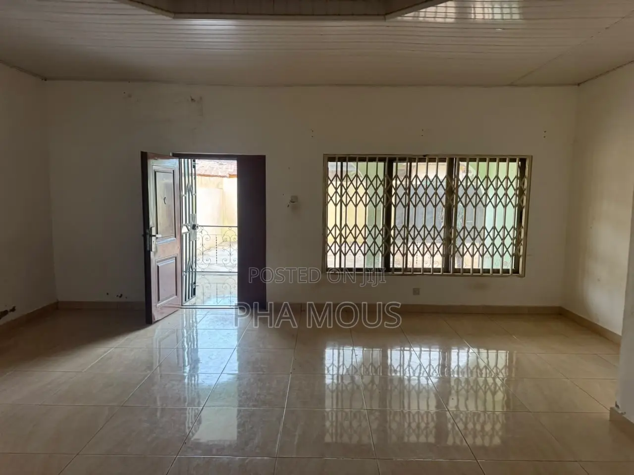 2bdrm House in Mile 7 for rent