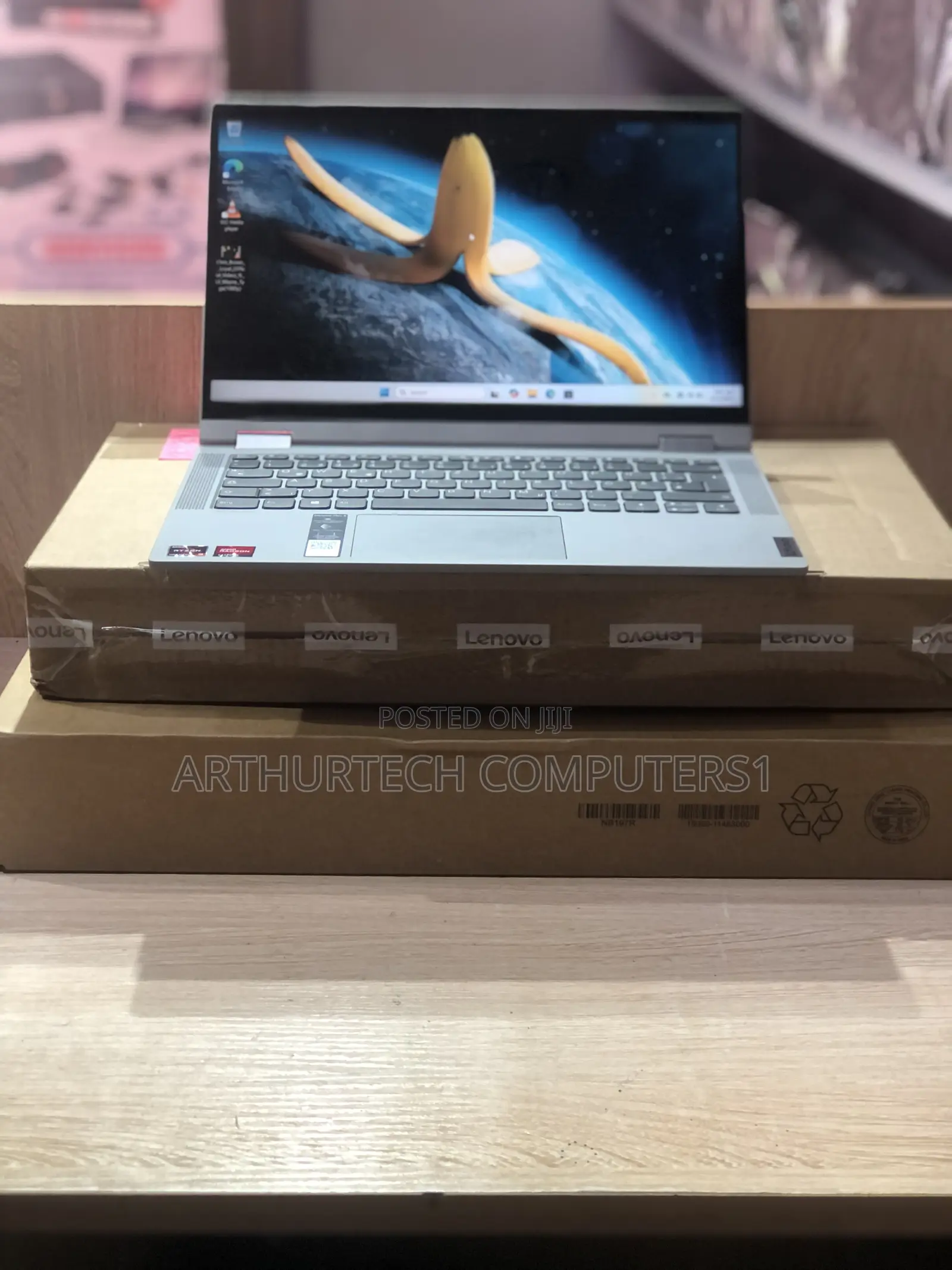 New Laptop Lenovo 4GB AMD Ryzen 3 SSD 256GB