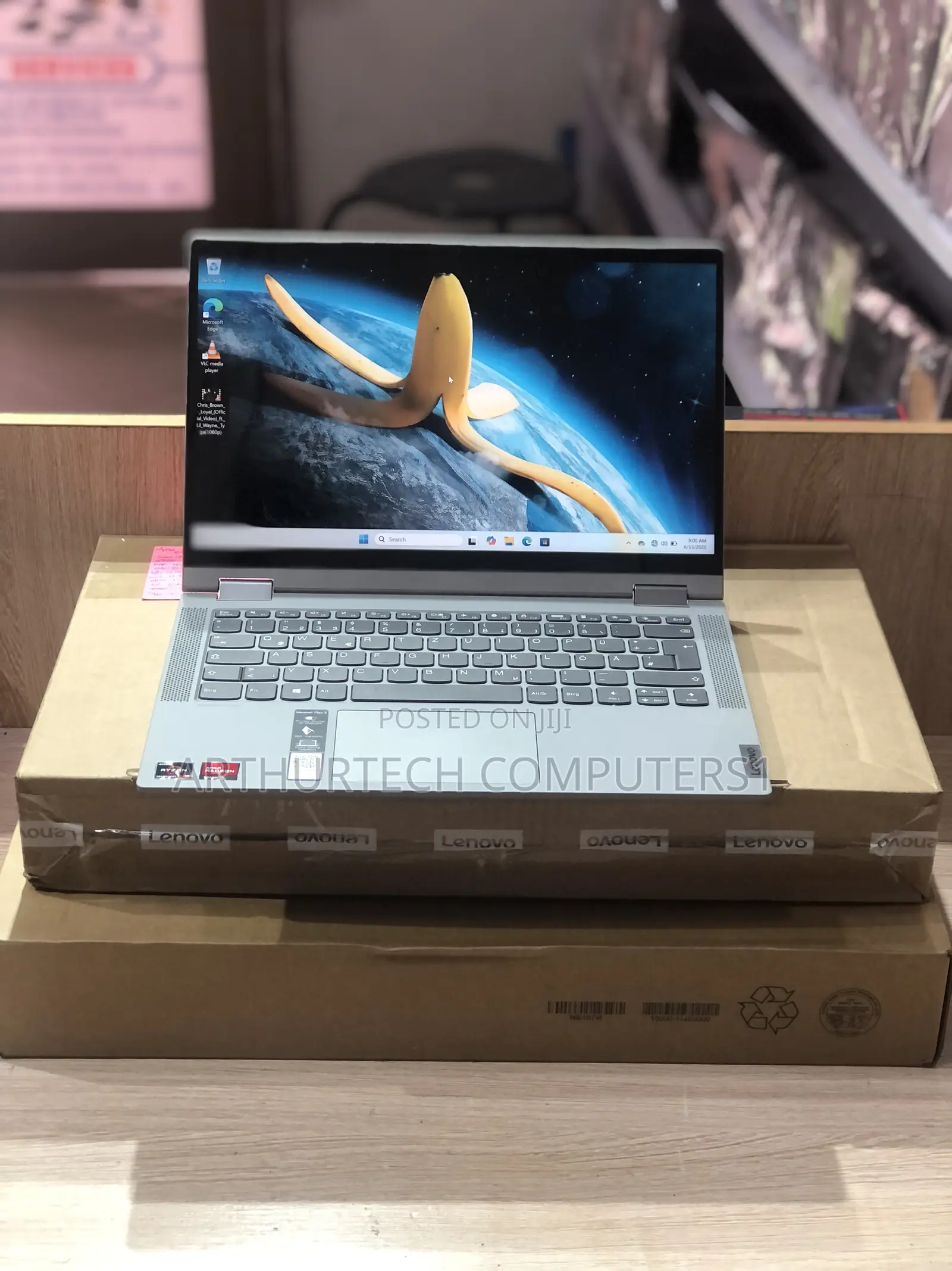 New Laptop Lenovo 4GB AMD Ryzen 3 SSD 256GB