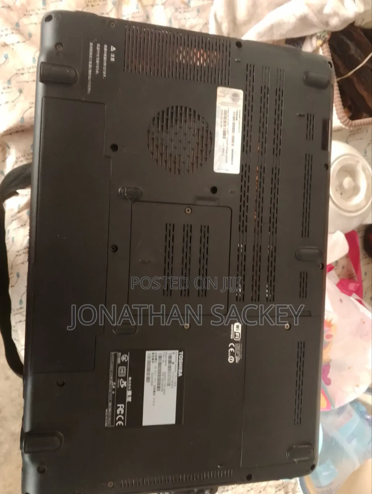 Laptop Toshiba Qosmio F750 8GB Intel Core i7 HDD 1T