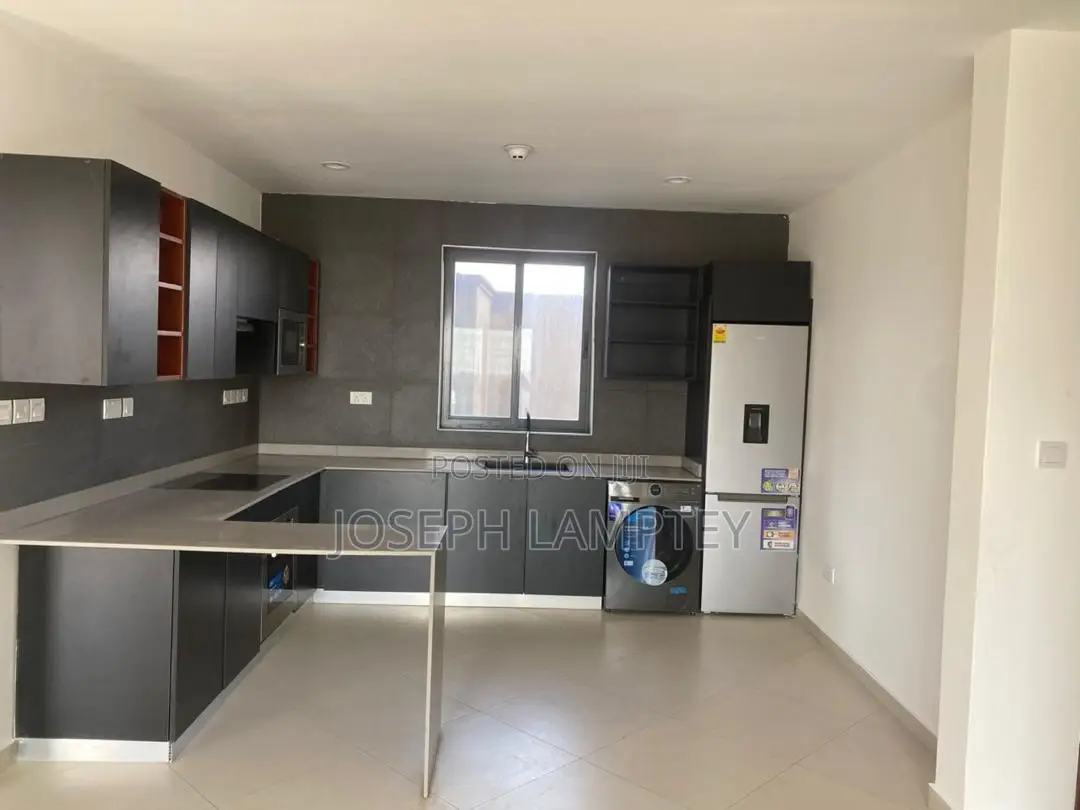 2bdrm Apartment in Joseph Lamptey, Airport Residential Area for rent