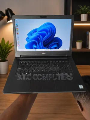 Laptop Dell Latitude 14 3470 12GB Intel Core i5 HDD+SSD 500GB