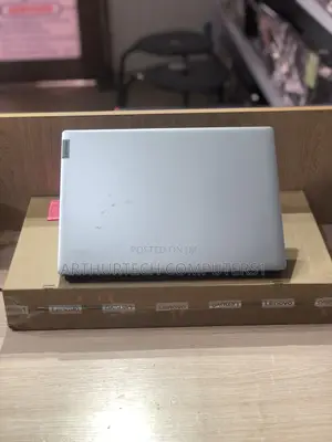 New Laptop Lenovo 4GB AMD Ryzen 3 SSD 128GB