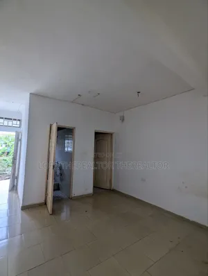 1bdrm Apartment in Ofankor for rent