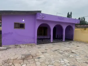 2bdrm House in Sefdard Properties, Achimota for rent