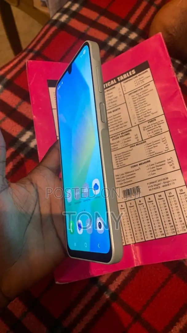 New Samsung Galaxy A15 128 GB White