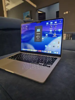 Laptop Apple MacBook Air 16GB Apple M4 SSD 256GB