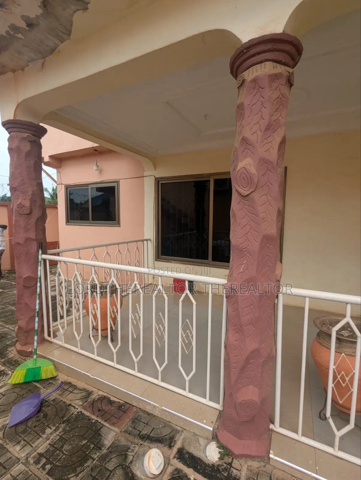 2bdrm Apartment in Ofankor for rent