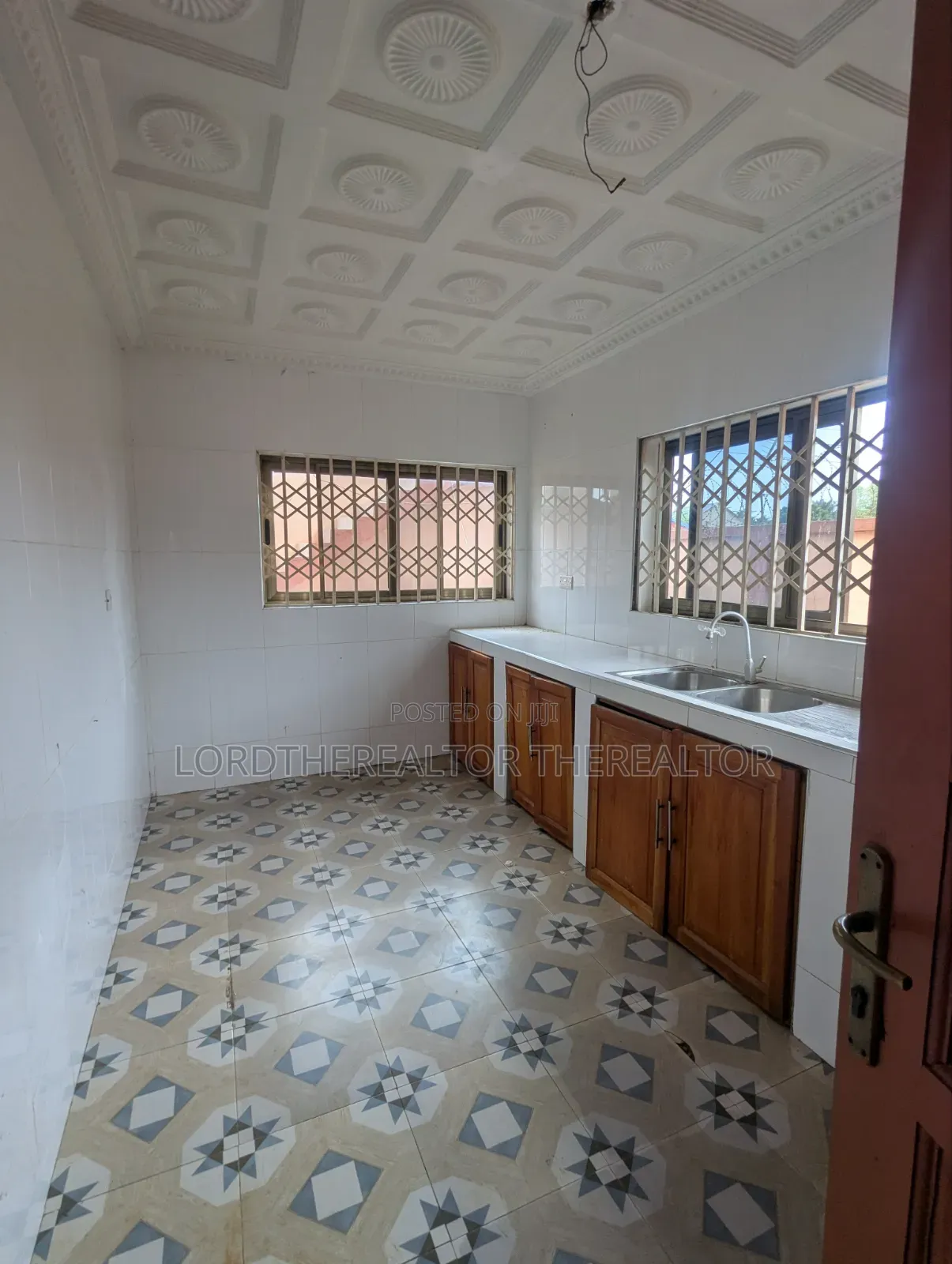 2bdrm Apartment in Ofankor for rent
