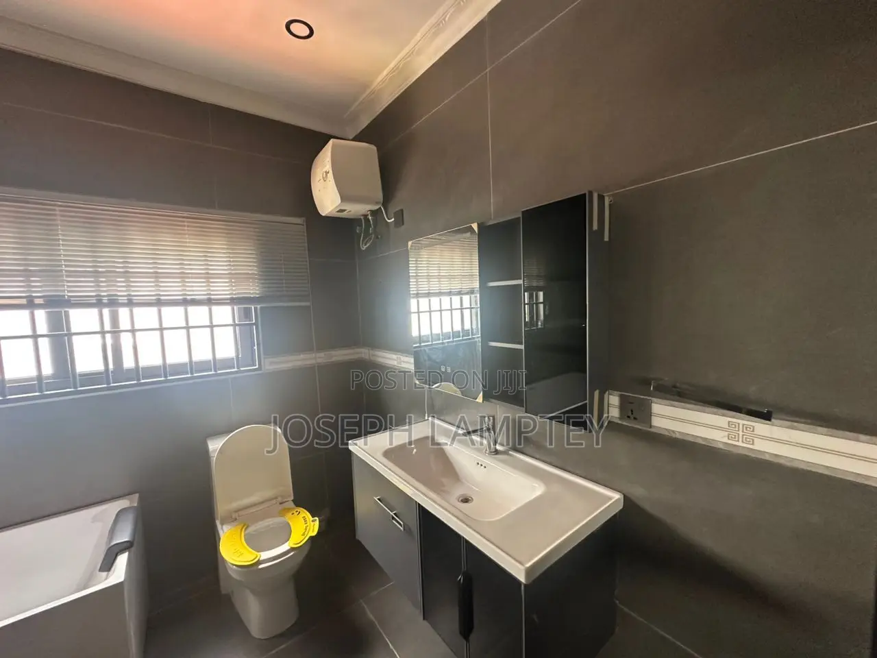 Furnished 3bdrm House in Joseph Lamptey, Airport Residential Area