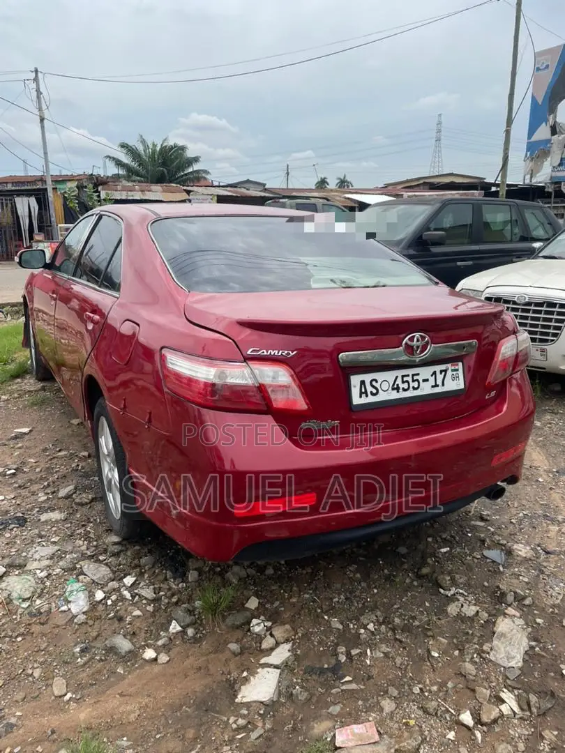 Toyota Camry 2010 Red