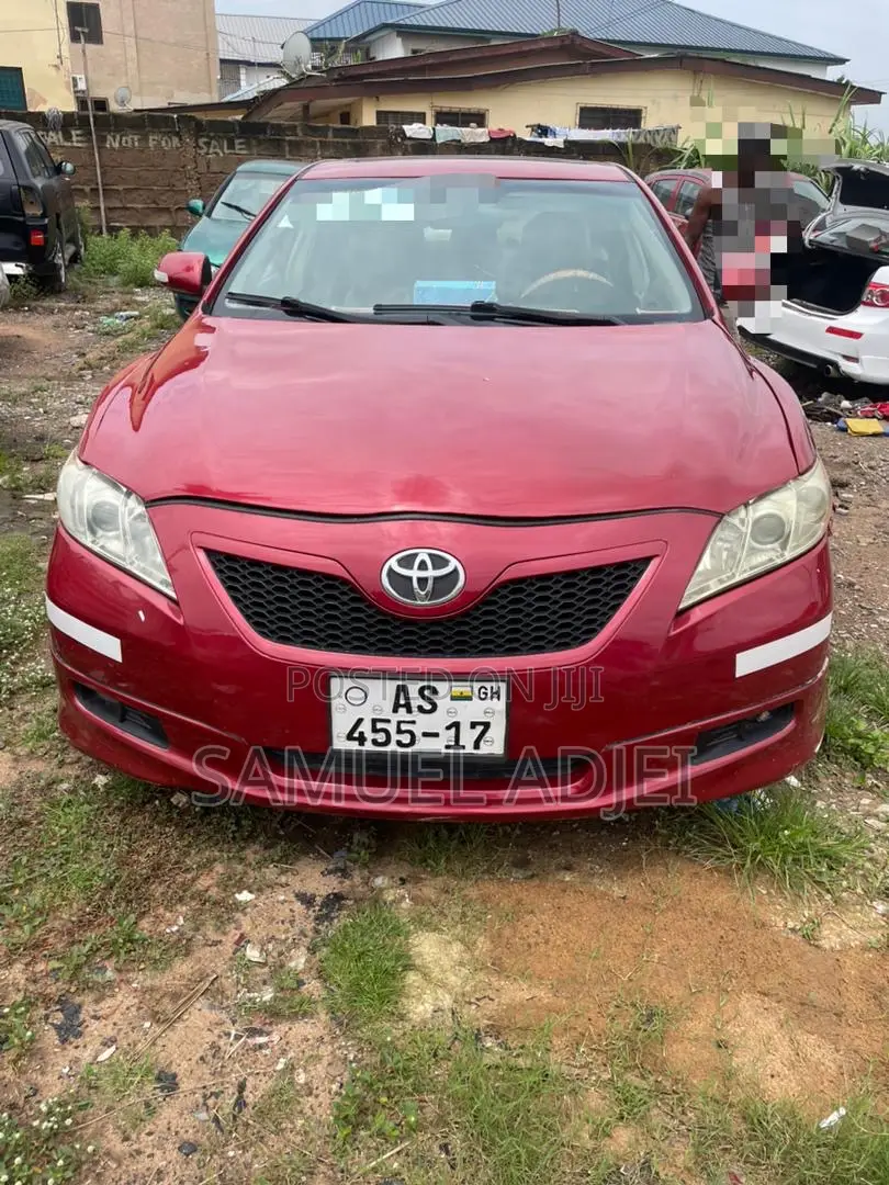 Toyota Camry 2010 Red