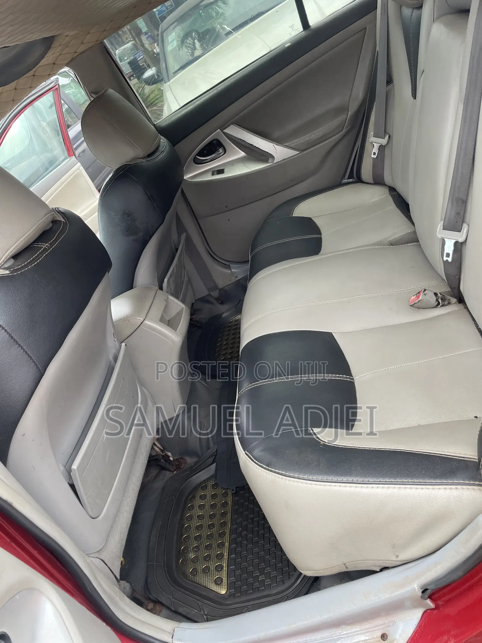 Toyota Camry 2010 Red