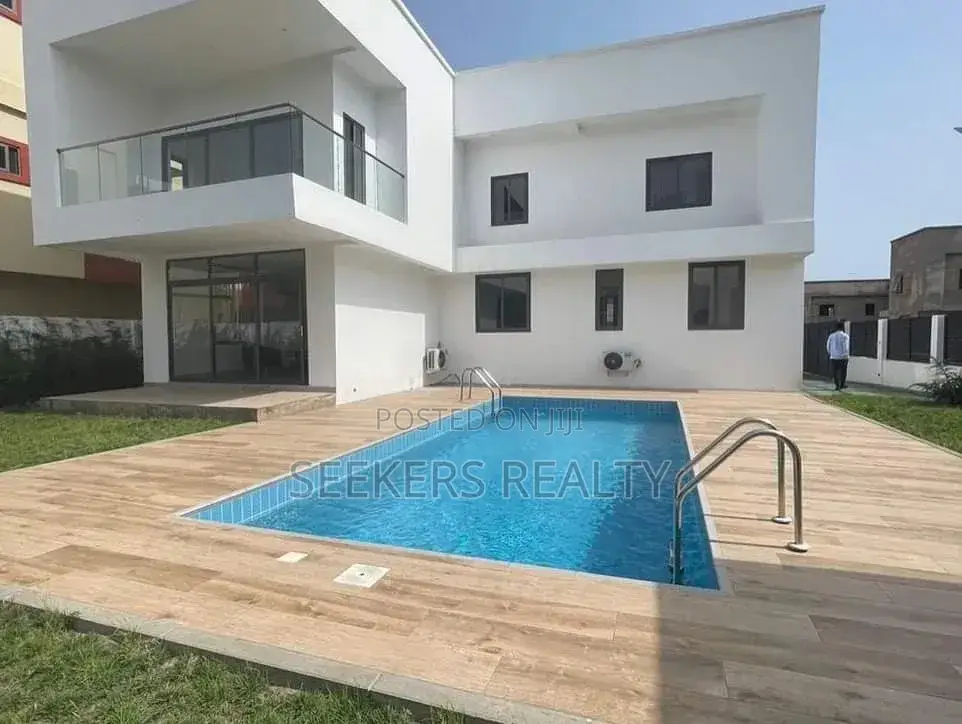 5bdrm House in Seekers Realty, East Legon for sale