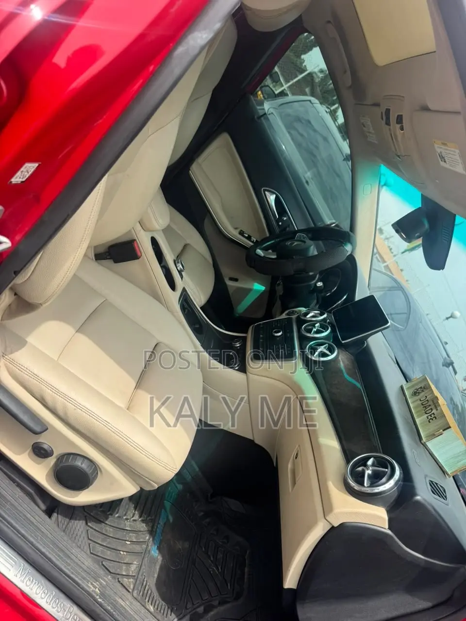 Mercedes-Benz GLA-Class 2016 Red