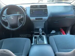 Toyota Land Cruiser Prado 2.8 2020 Black