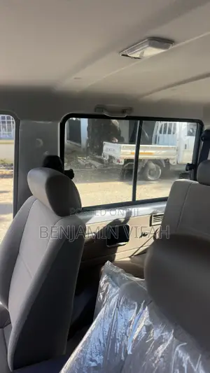 New Toyota Land Cruiser 2021 Gray