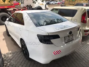 Toyota Camry SE 4dr Sedan (2.5L 4cyl 6A) 2013 White
