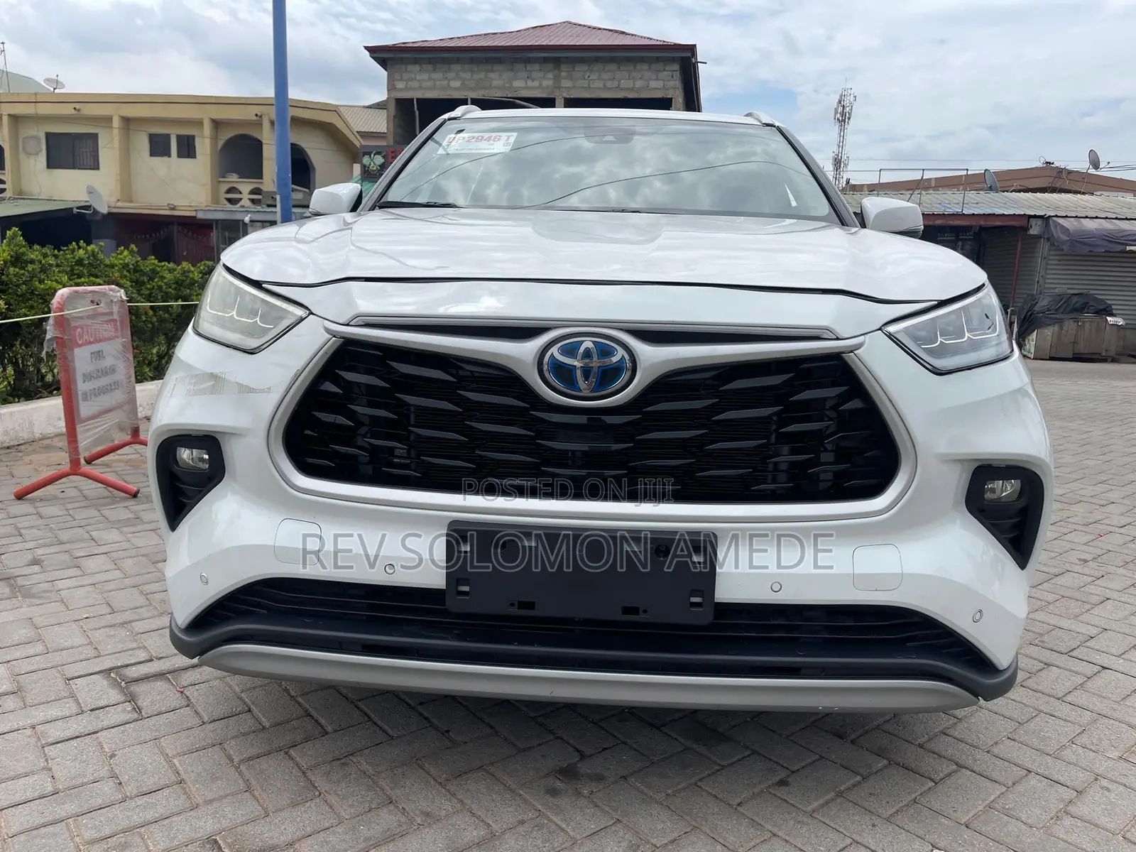 Toyota Highlander Hybrid 2021 White