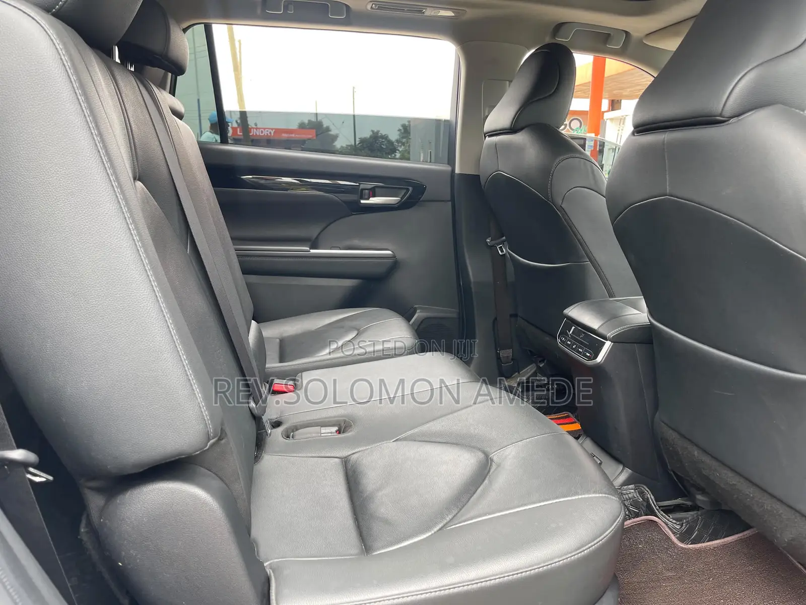 Toyota Highlander Hybrid 2021 White