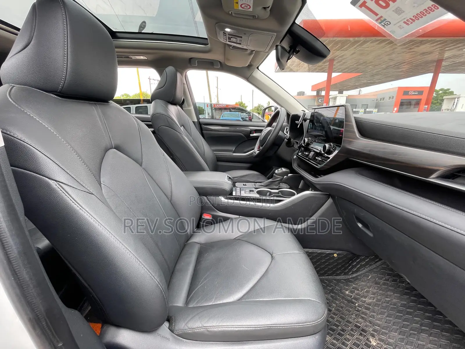 Toyota Highlander Hybrid 2021 White