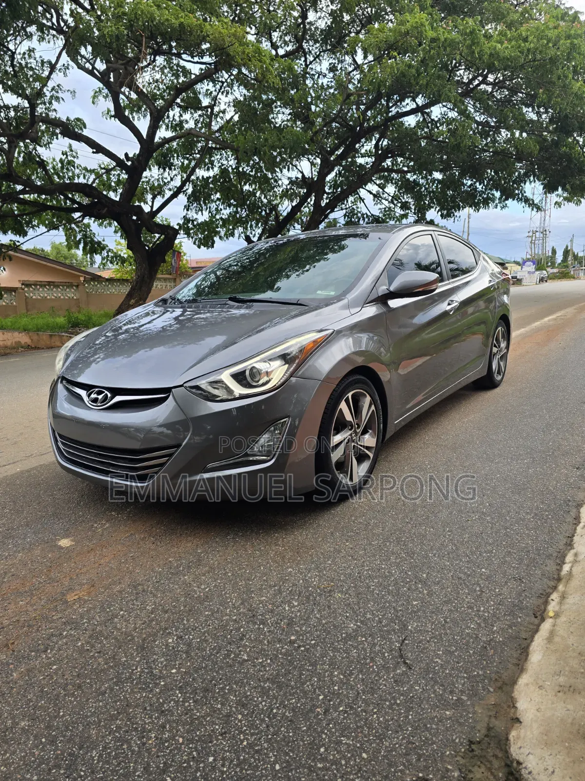 Hyundai Elantra Limited 4dr Sedan (1.8L 4cyl 6A) 2015 Gray