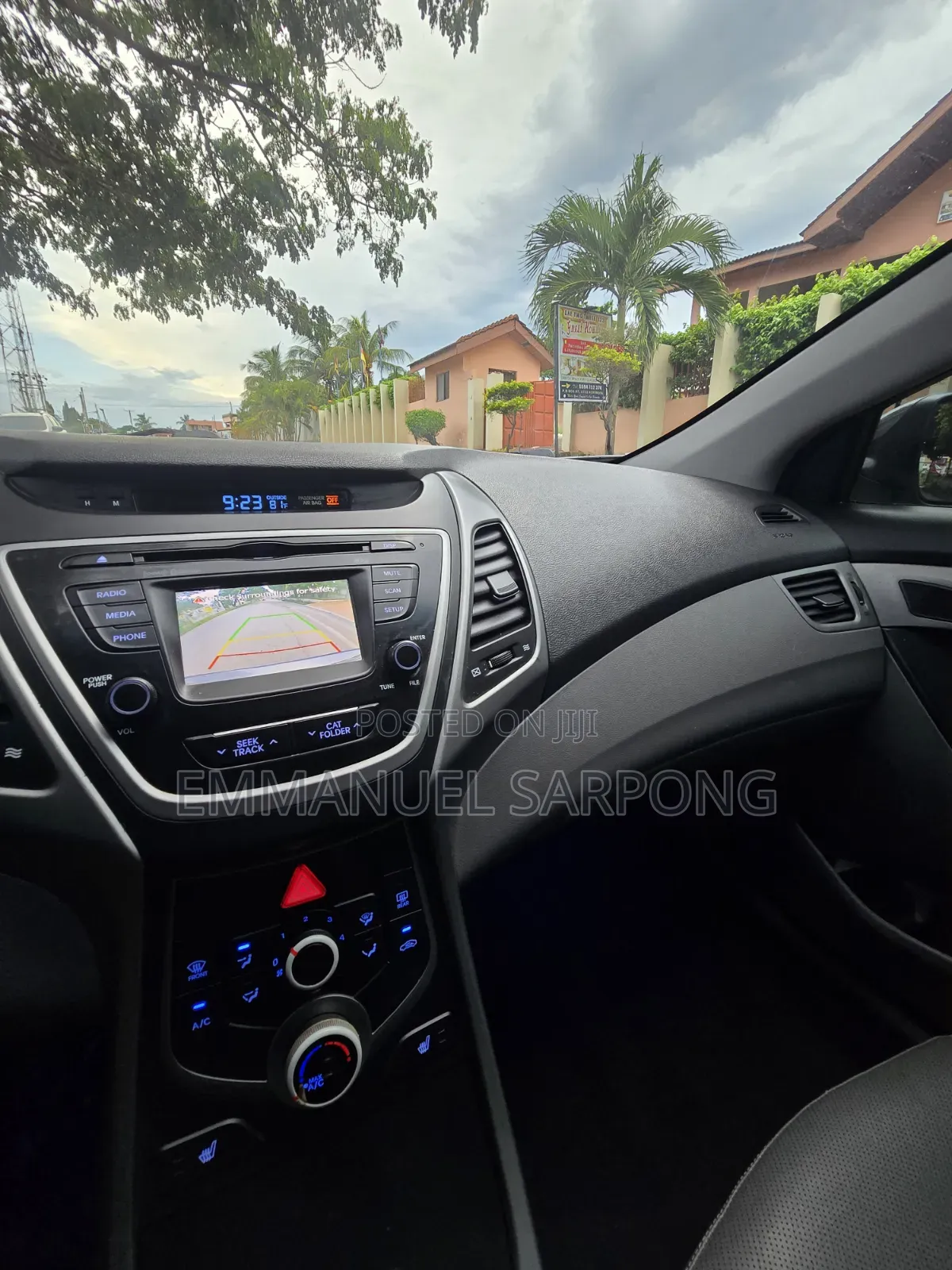 Hyundai Elantra Limited 4dr Sedan (1.8L 4cyl 6A) 2015 Gray