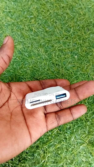 Multifunctional Three in One Card Reader for iPhone, Android Camera