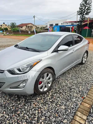Hyundai Elantra 2015 Silver