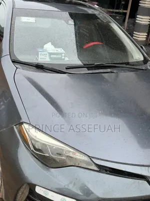 Toyota Corolla SE 4dr Sedan (1.8L 4cyl CVT) 2017 Blue