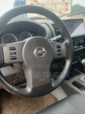 Nissan Frontier Crew Cab SE 4x4 2010 Green