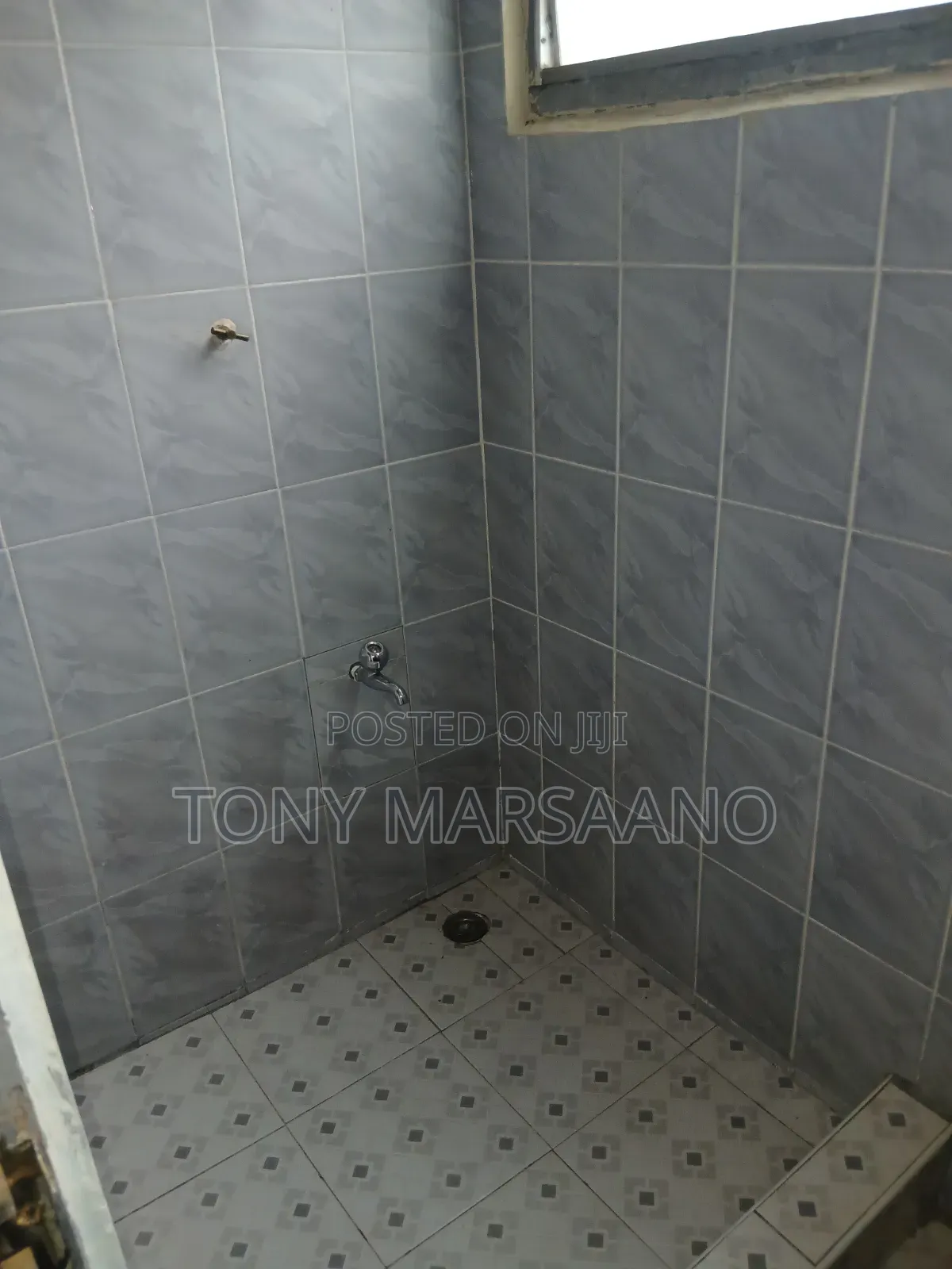 2bdrm Apartment in Haatso, Asore Junction for rent
