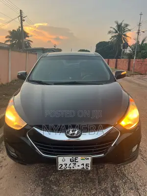 Hyundai Tucson Limited AWD 2013 Black
