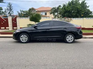 Hyundai Elantra 2016 Black