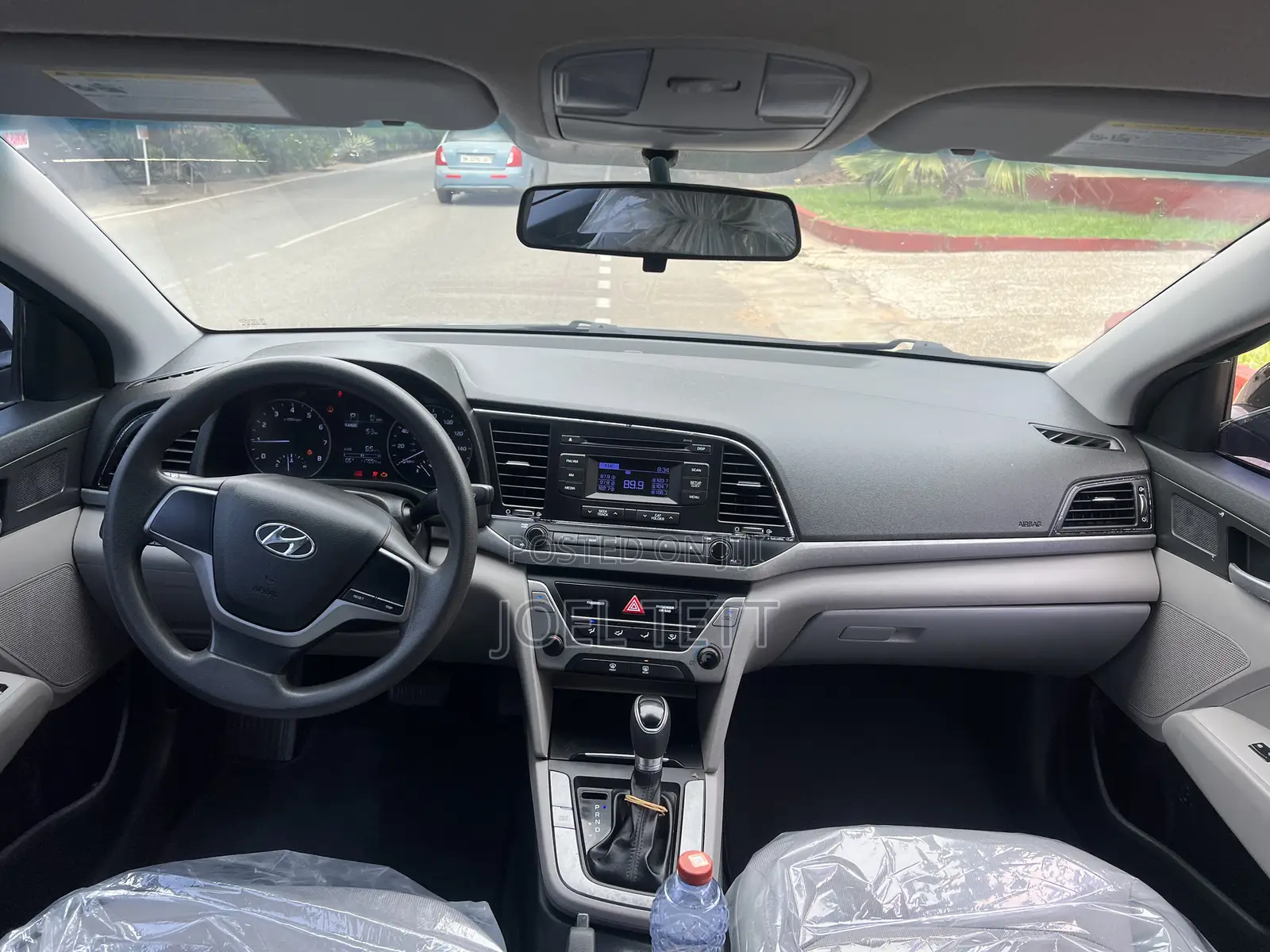 Hyundai Elantra 2016 Black